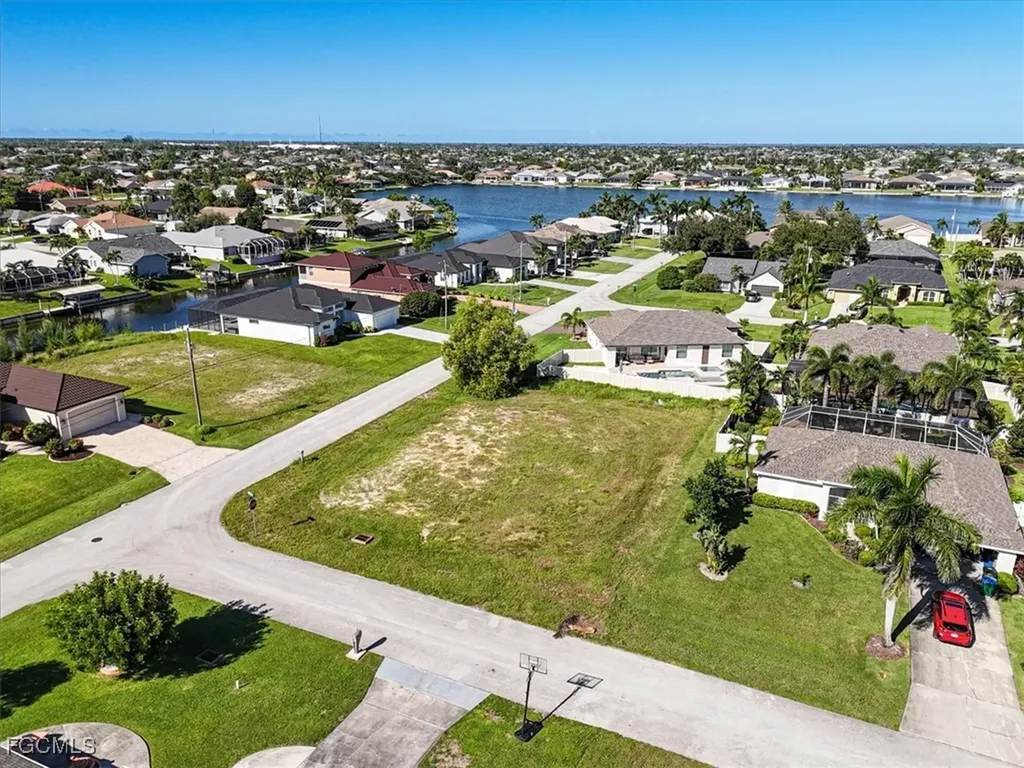 2540 SW 12th Avenue Cape Coral FL 33914