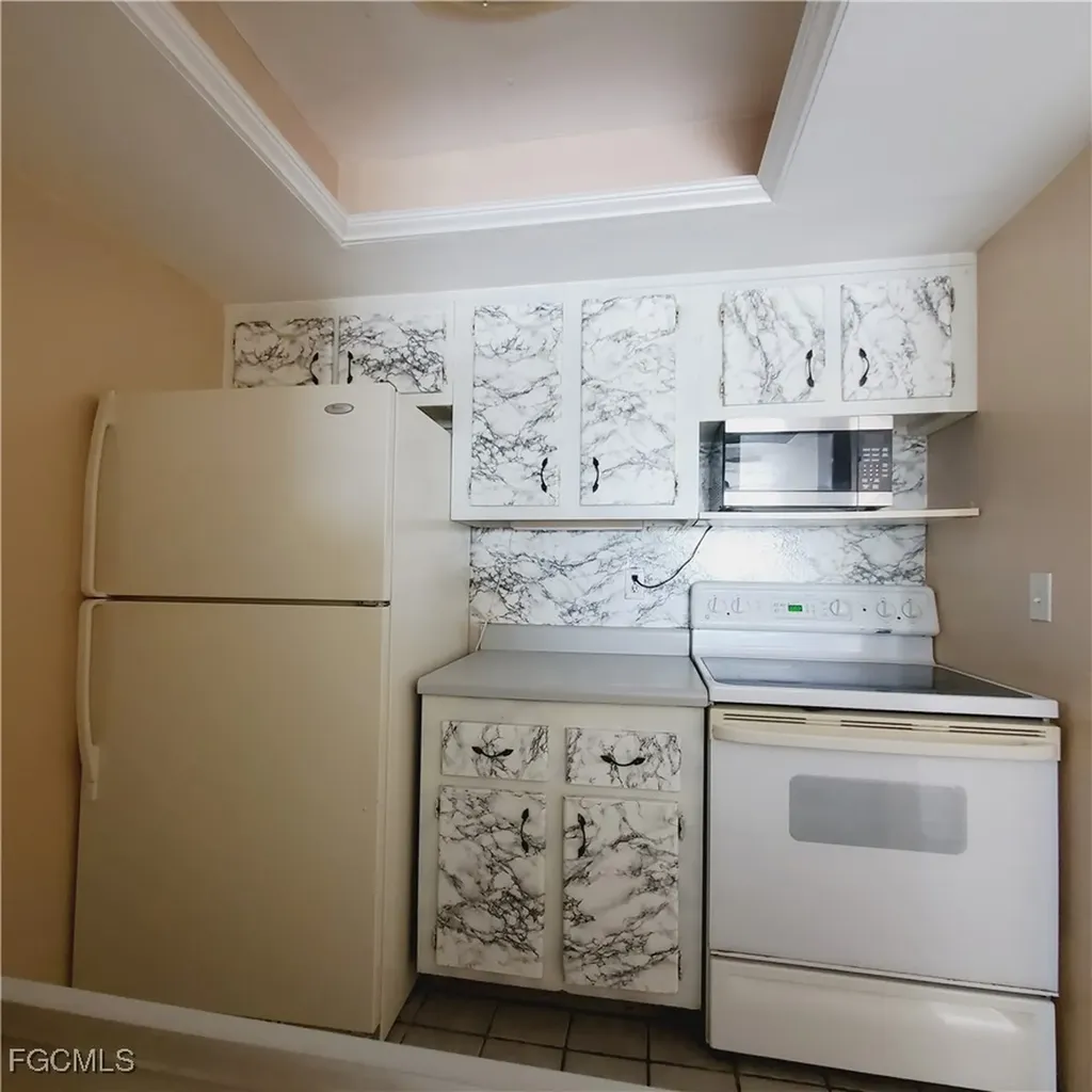 3704 Broadway Fort Myers FL 33901