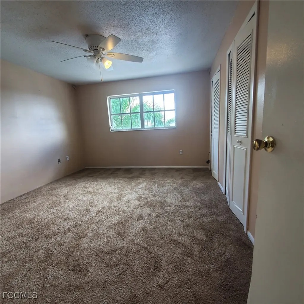 3704 Broadway Fort Myers FL 33901