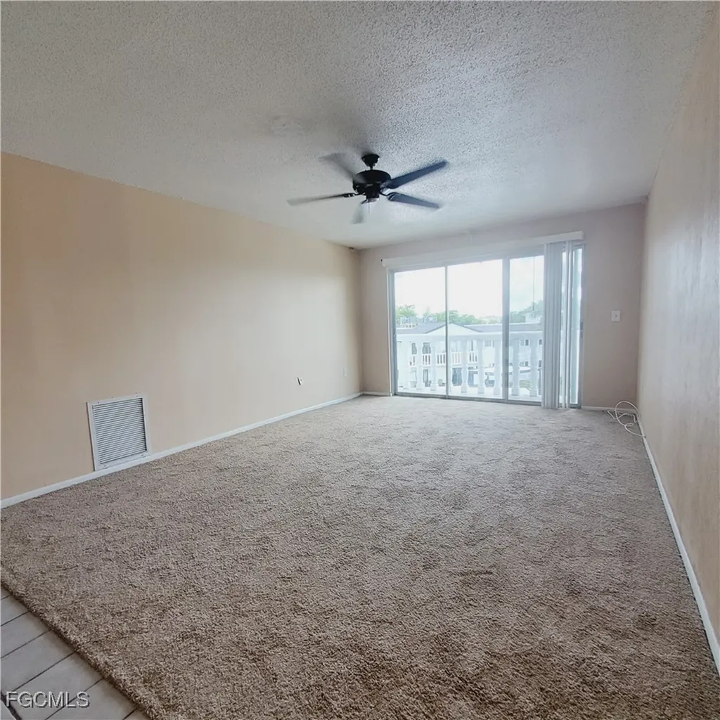 3704 Broadway Fort Myers FL 33901