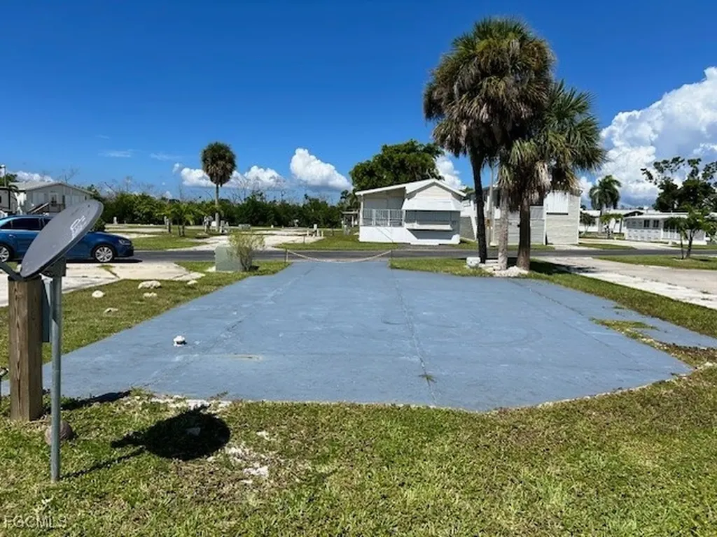 19681 Summerlin Road C-31 Fort Myers FL 33908