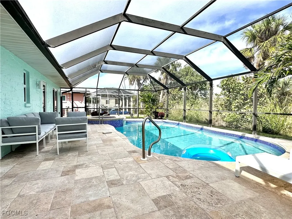 297 Donora Boulevard Fort Myers Beach FL 33931