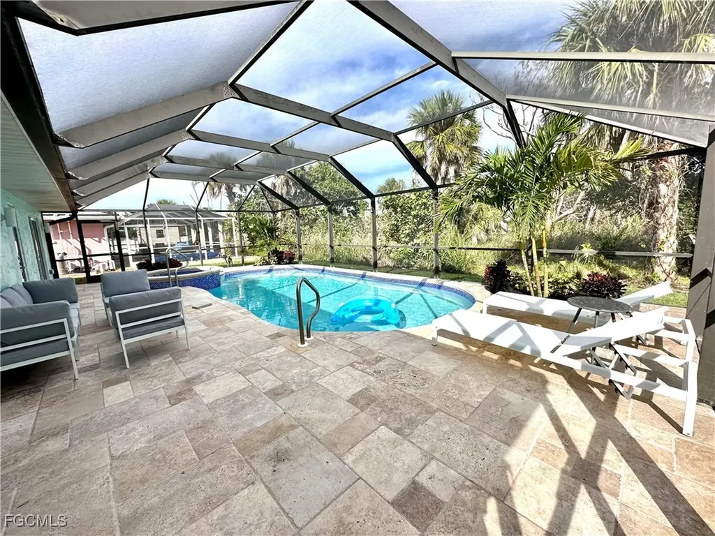 297 Donora Boulevard Fort Myers Beach FL 33931