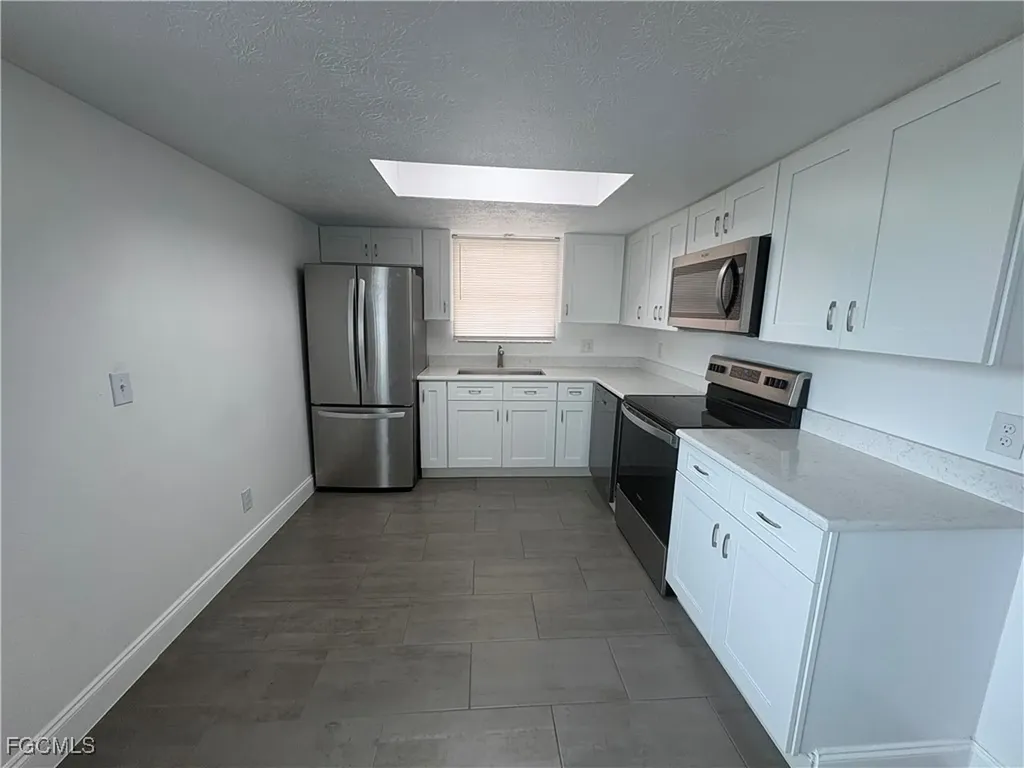 5101 Manor Court Cape Coral FL 33904