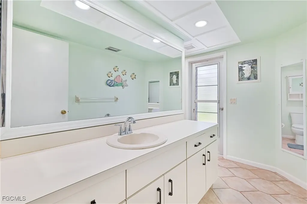 1007 SE 3rd Street Cape Coral FL 33990