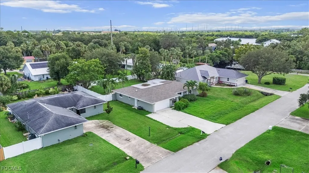 17042 Wayzata Court North Fort Myers FL 33917