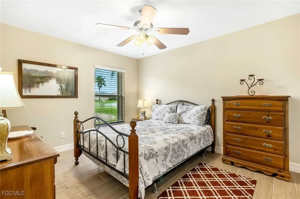 4534 SW 5th Place Cape Coral FL 33914