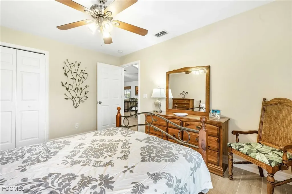 4534 SW 5th Place Cape Coral FL 33914