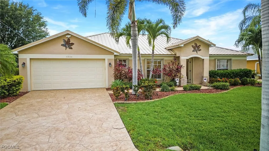 4534 SW 5th Place Cape Coral FL 33914