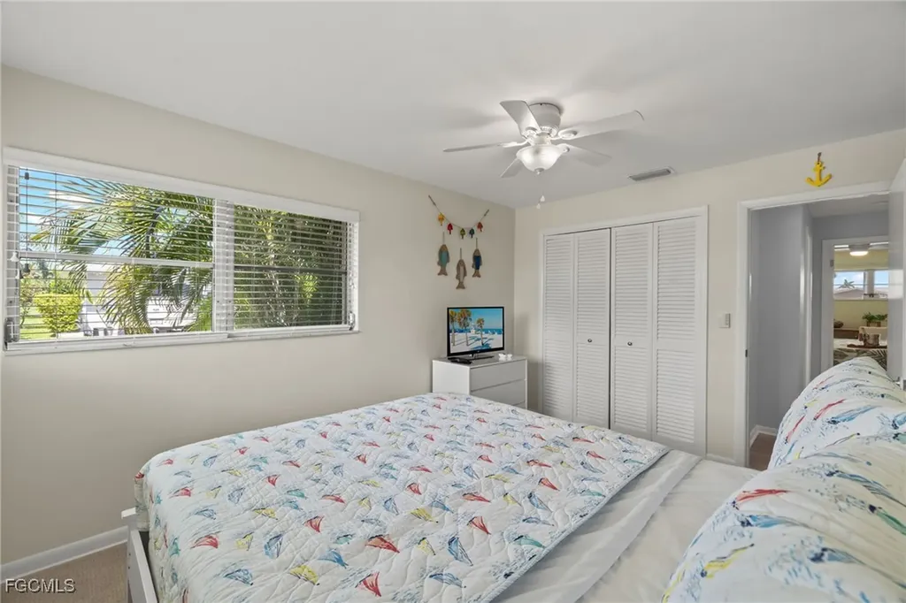 3021 SE 17th Avenue Cape Coral FL 33904
