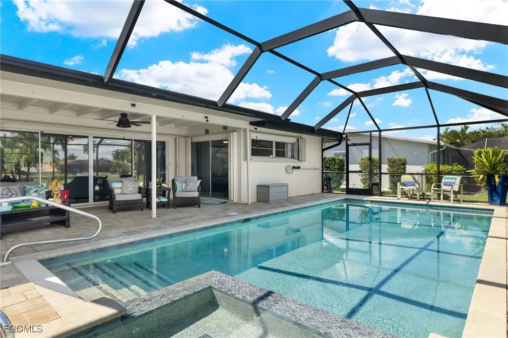 3021 SE 17th Avenue Cape Coral FL 33904