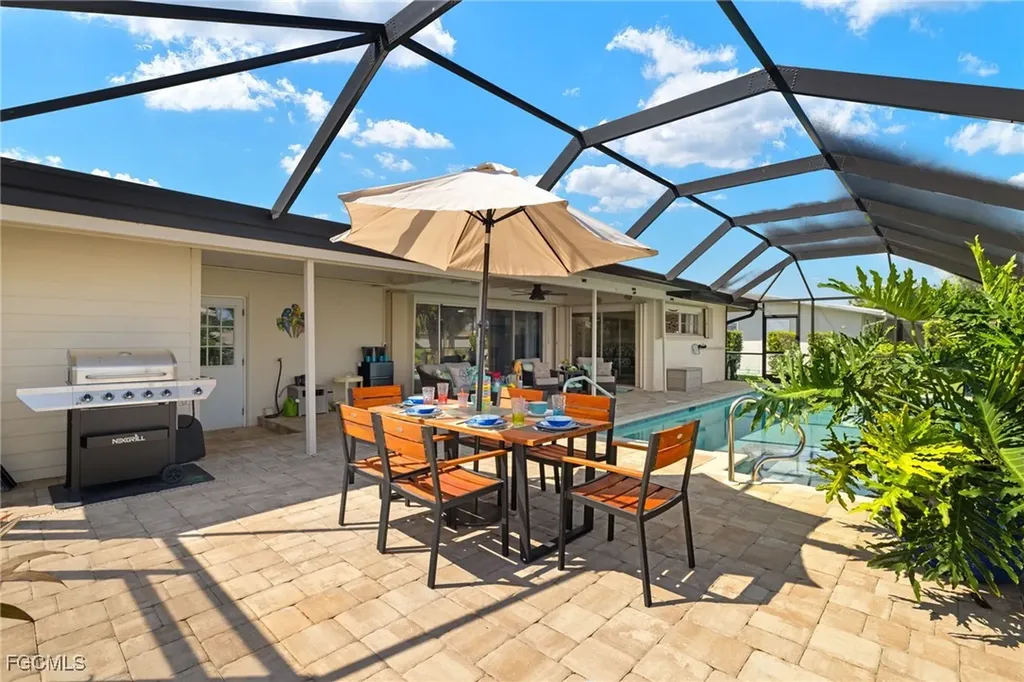 3021 SE 17th Avenue Cape Coral FL 33904