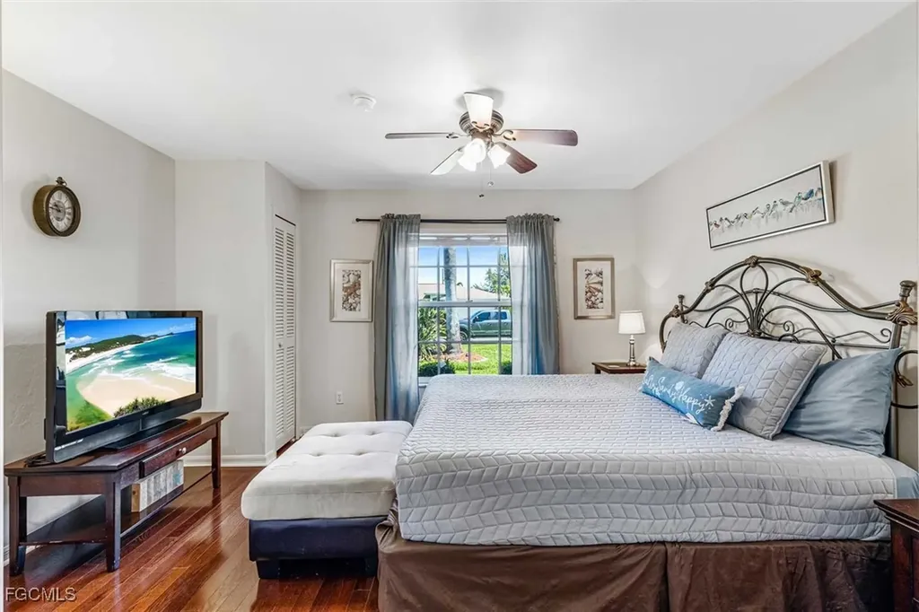 620 SE 21st Terrace Cape Coral FL 33990