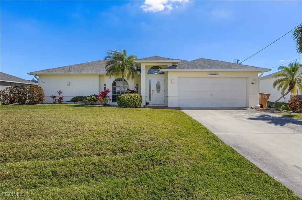 2305 SW 19th Place Cape Coral FL 33991