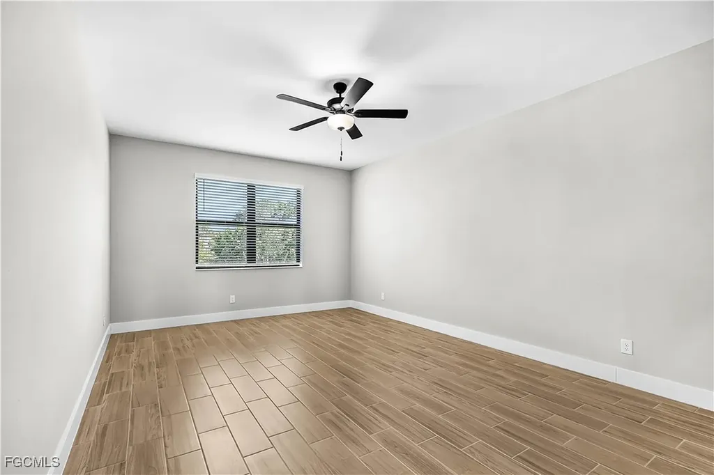 2705 SW 4th Avenue Cape Coral FL 33914