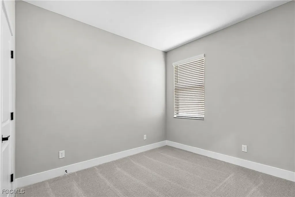 2705 SW 4th Avenue Cape Coral FL 33914