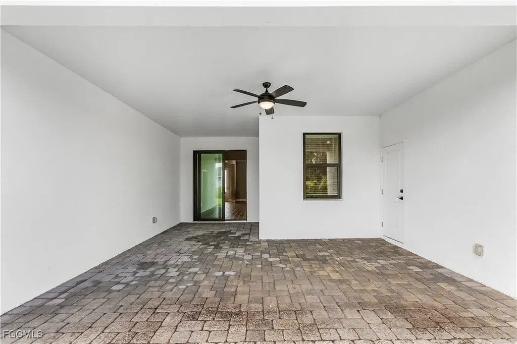 2705 SW 4th Avenue Cape Coral FL 33914