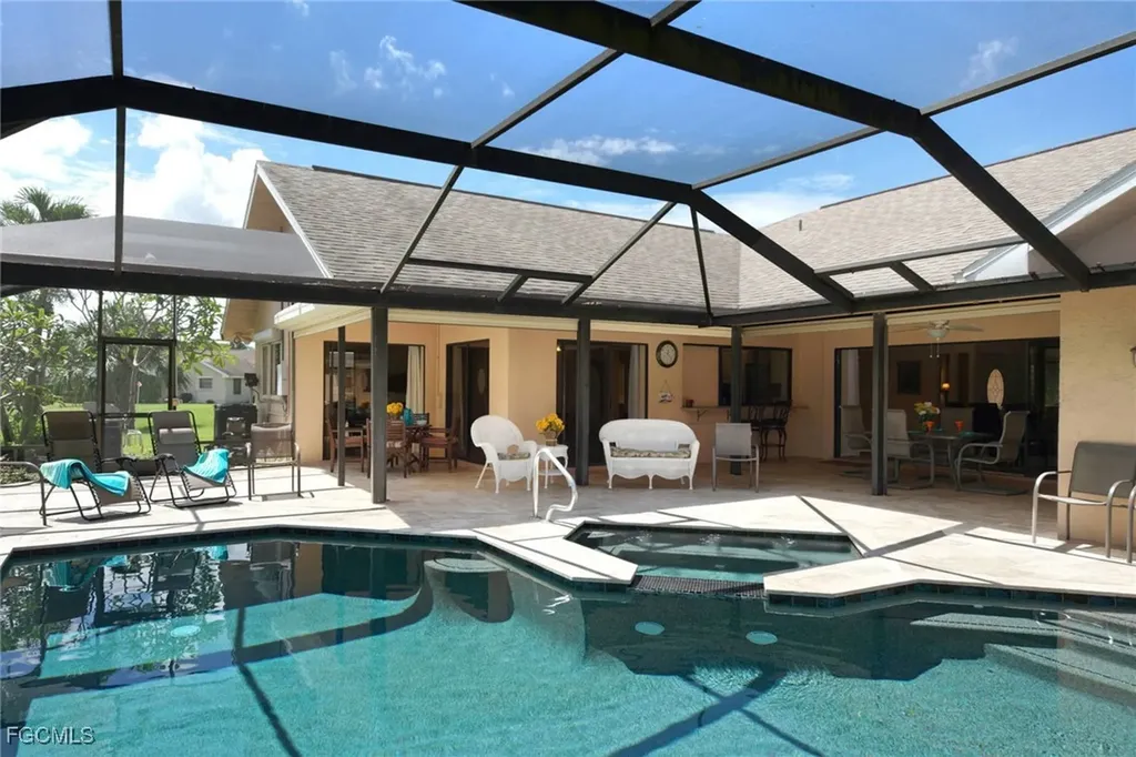 4220 Glasgow Court North Fort Myers FL 33903