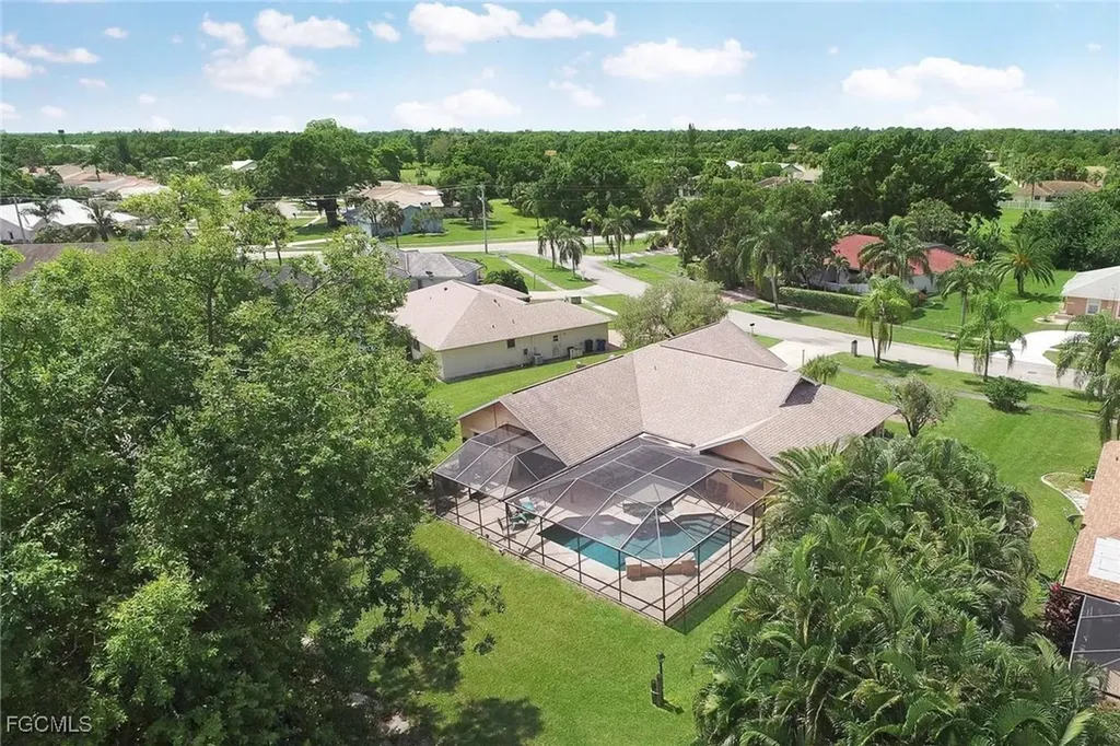 4220 Glasgow Court North Fort Myers FL 33903