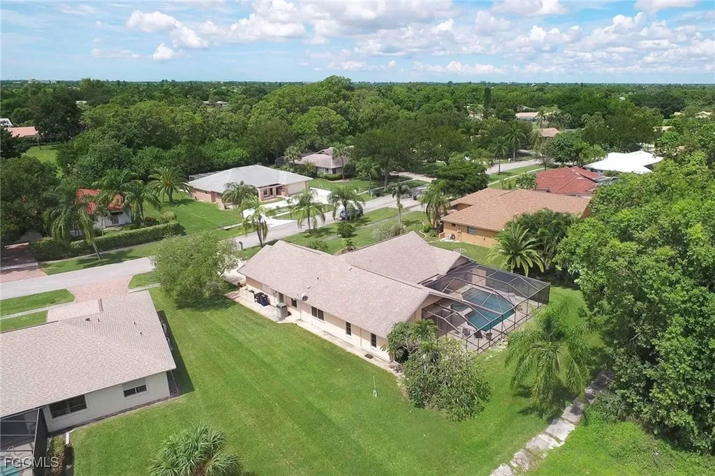 4220 Glasgow Court North Fort Myers FL 33903