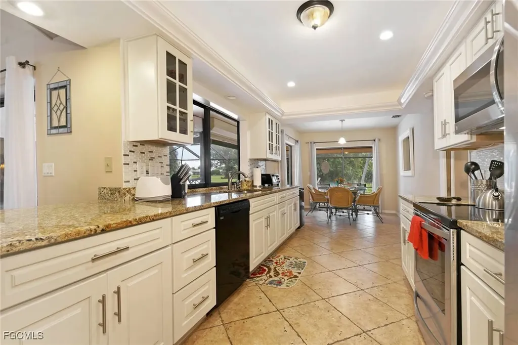 4220 Glasgow Court North Fort Myers FL 33903