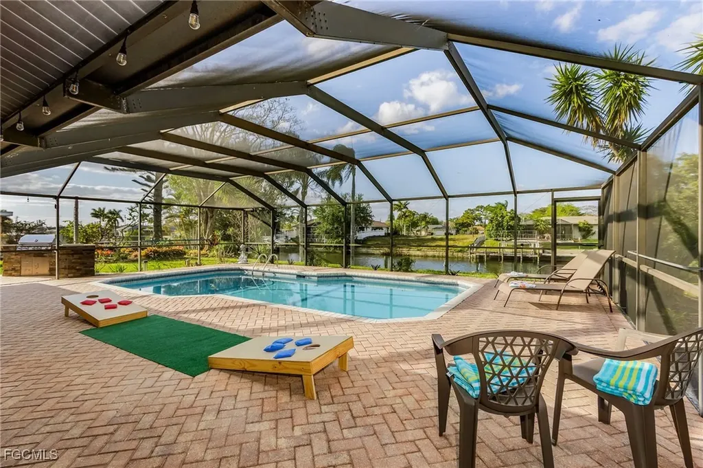 201 SE 28th Terrace Cape Coral FL 33904