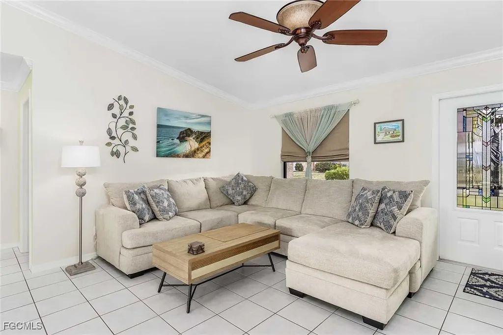 201 SE 28th Terrace Cape Coral FL 33904