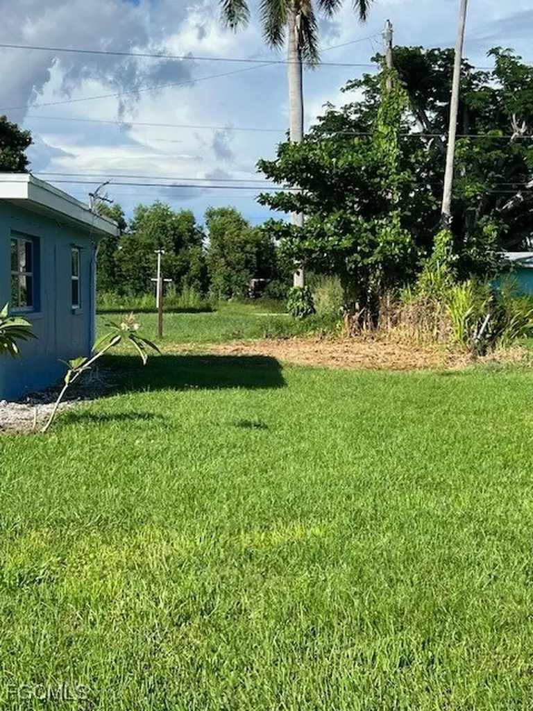 5428 Avenue C Bokeelia FL 33922