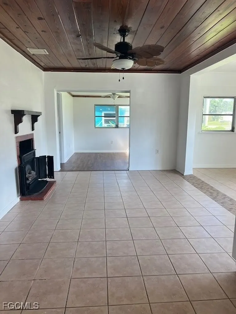 5428 Avenue C Bokeelia FL 33922