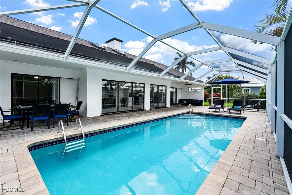 2328 SE 27th Street Cape Coral FL 33904