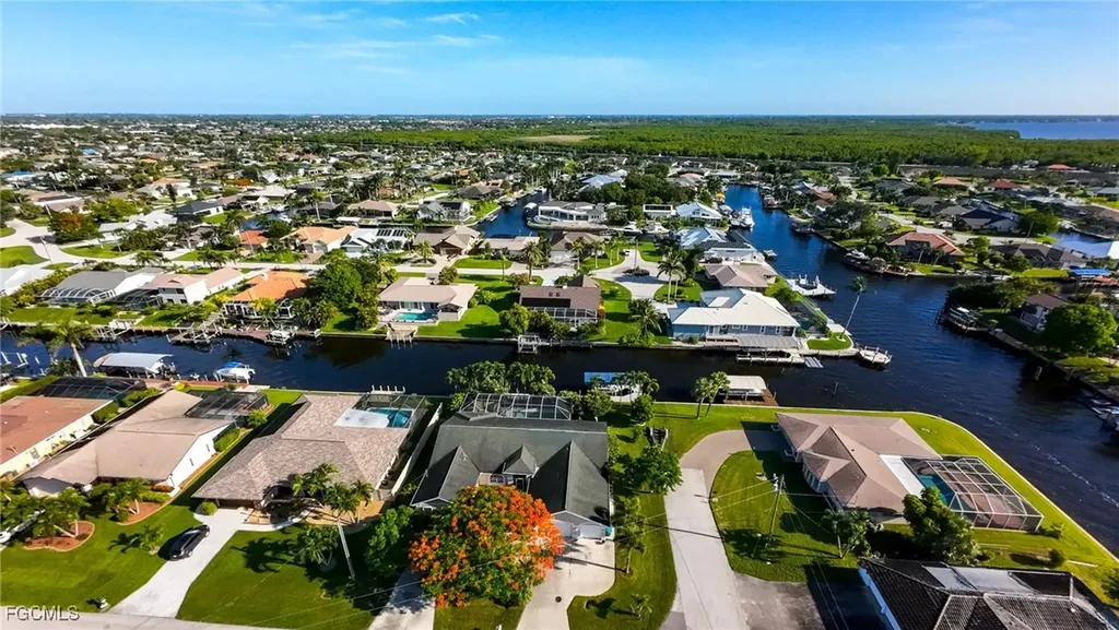 2328 SE 27th Street Cape Coral FL 33904