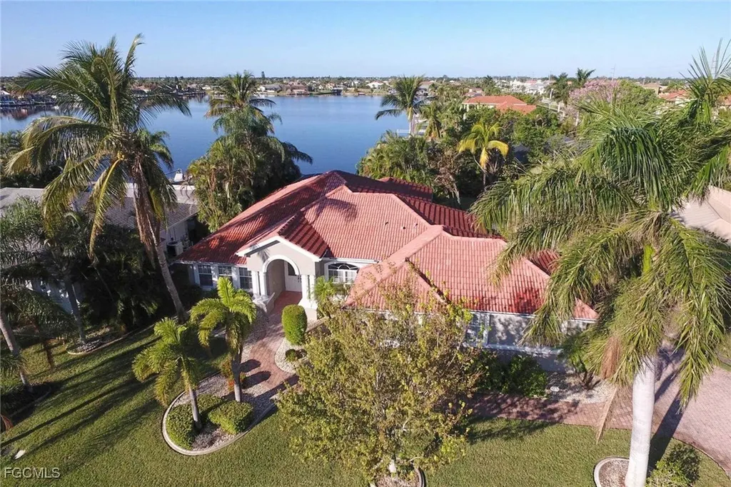 4808 SW 5th Place Cape Coral FL 33914
