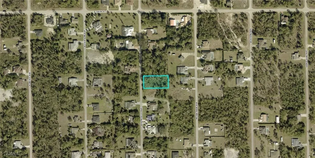 912 Roosevelt Avenue Lehigh Acres FL 33936