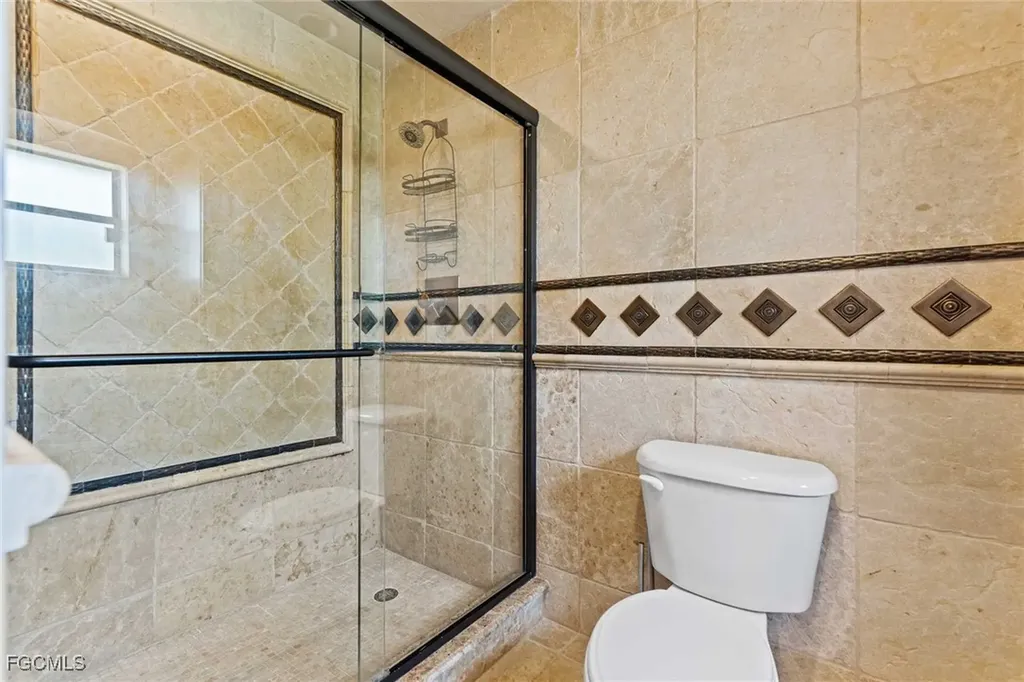 252 Bayshore Drive Cape Coral FL 33904