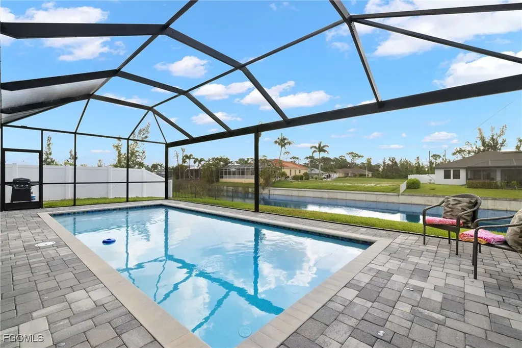 1137 SW 18th Court Cape Coral FL 33991