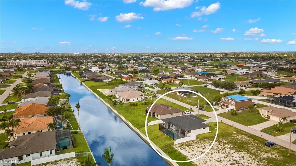 1137 SW 18th Court Cape Coral FL 33991