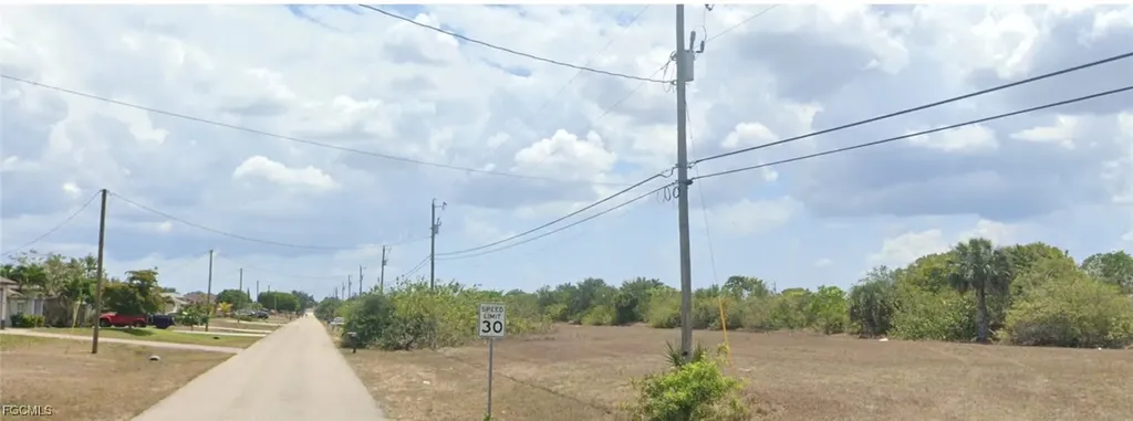 1510 NE 6th Avenue Cape Coral FL 33909