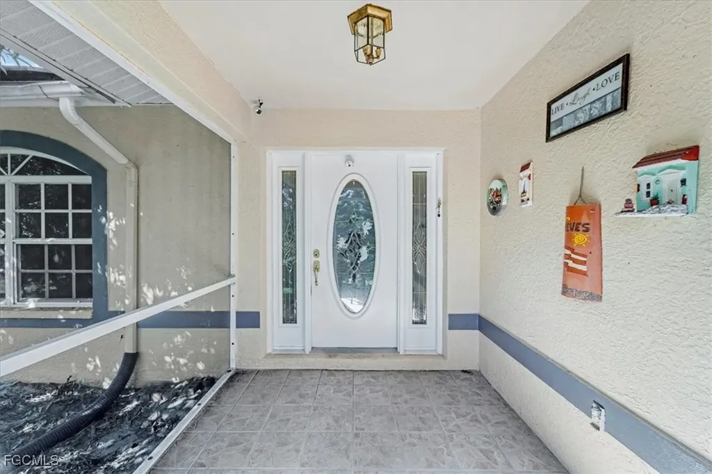 2831 White Boulevard Naples FL 34117
