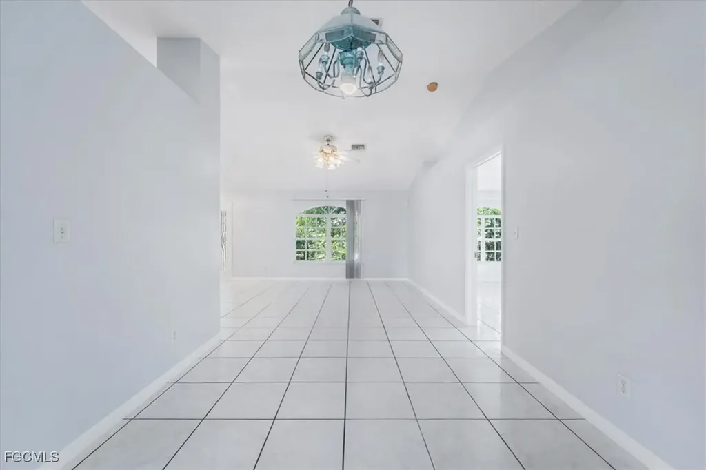 2831 White Boulevard Naples FL 34117