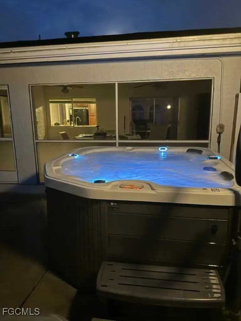 3417 SE 22nd Avenue Cape Coral FL 33904