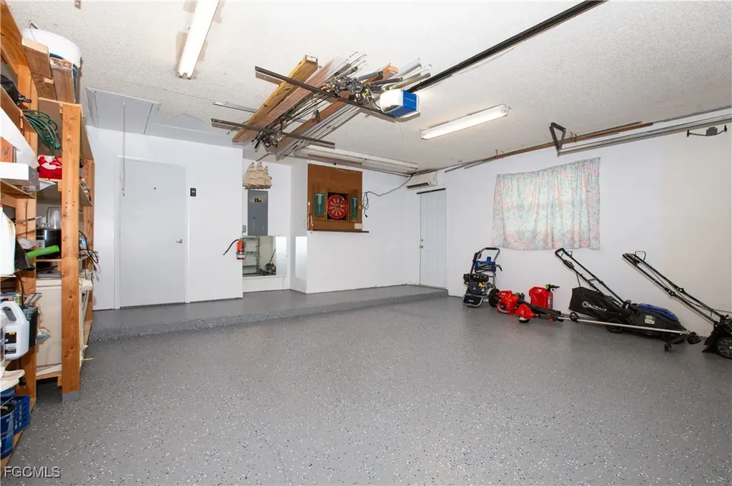 3417 SE 22nd Avenue Cape Coral FL 33904