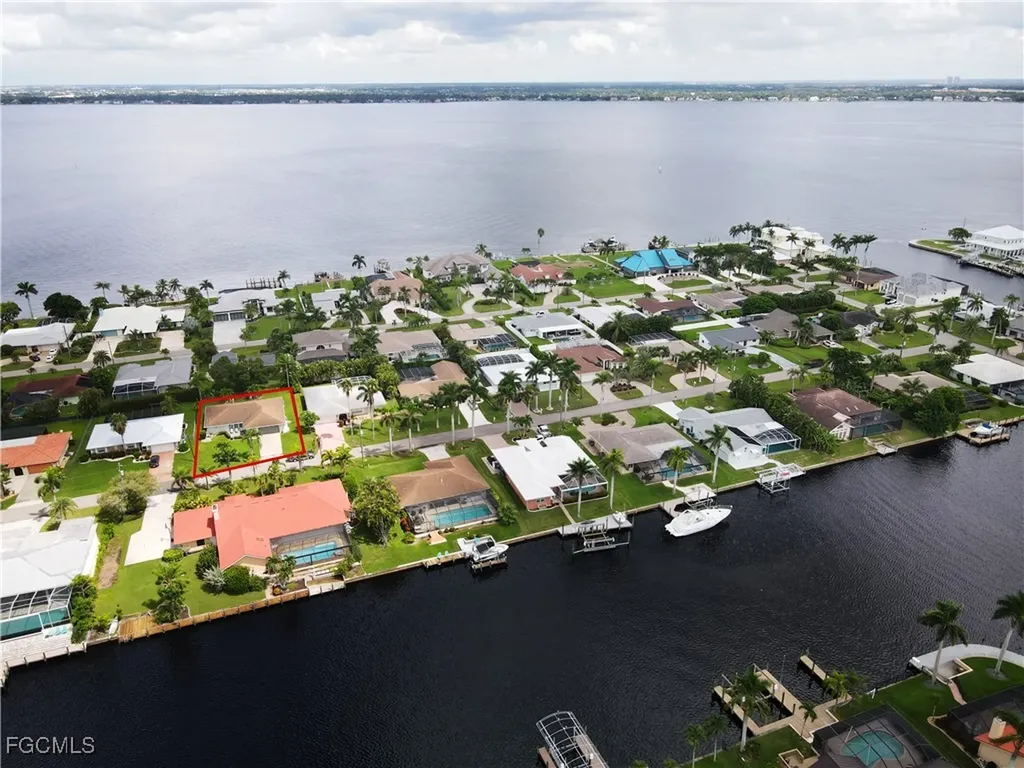 3417 SE 22nd Avenue Cape Coral FL 33904