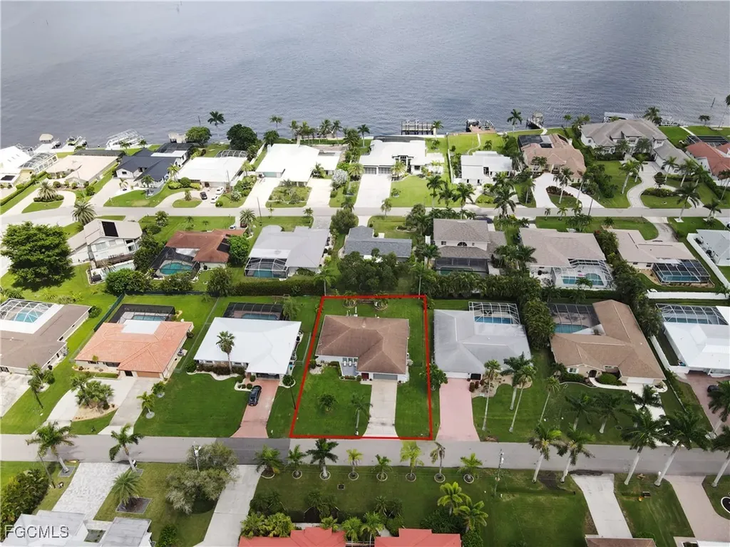 3417 SE 22nd Avenue Cape Coral FL 33904