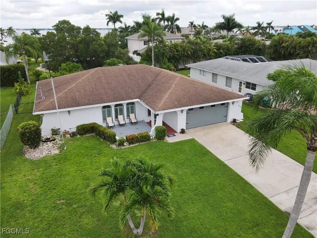 3417 SE 22nd Avenue Cape Coral FL 33904