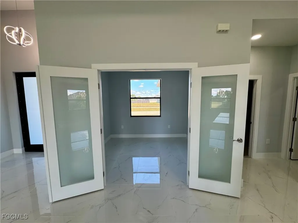 2004 Tropicana Parkway W Cape Coral FL 33993