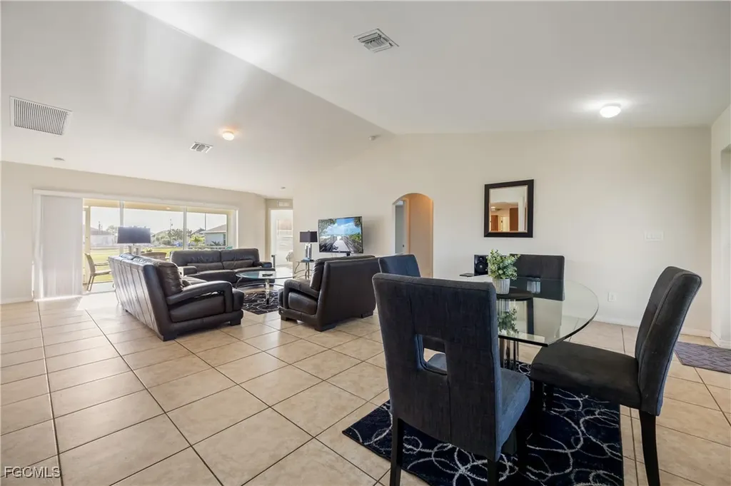 2611 NE 2nd Place Cape Coral FL 33909