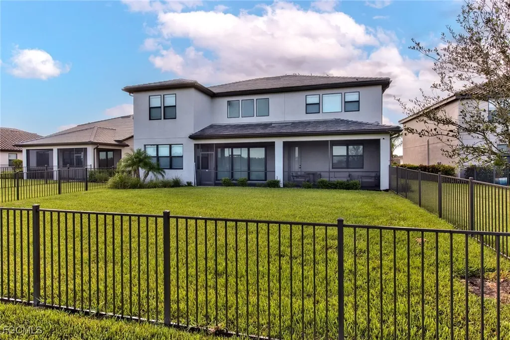 19760 Beechcrest Place Estero FL 33928