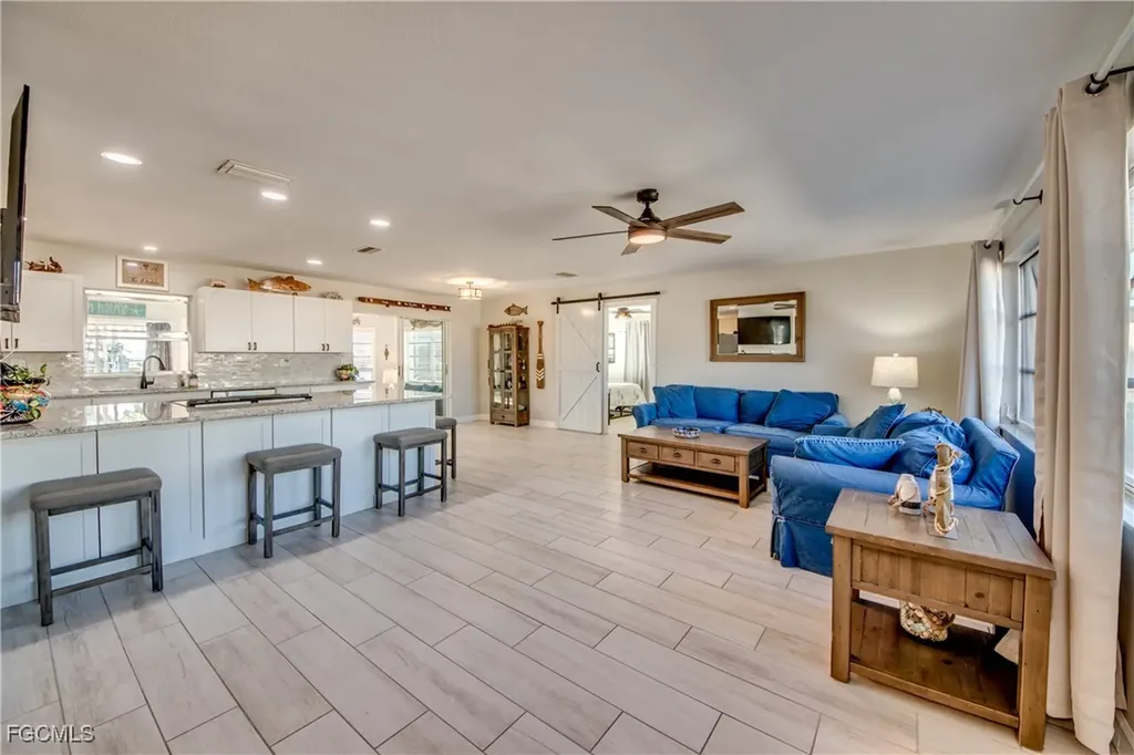 2292 Sapodilla Lane St. James City FL 33956