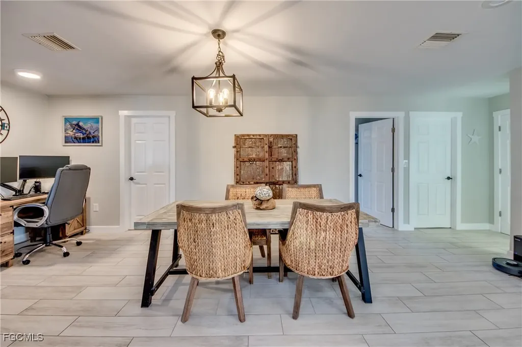 2292 Sapodilla Lane St. James City FL 33956