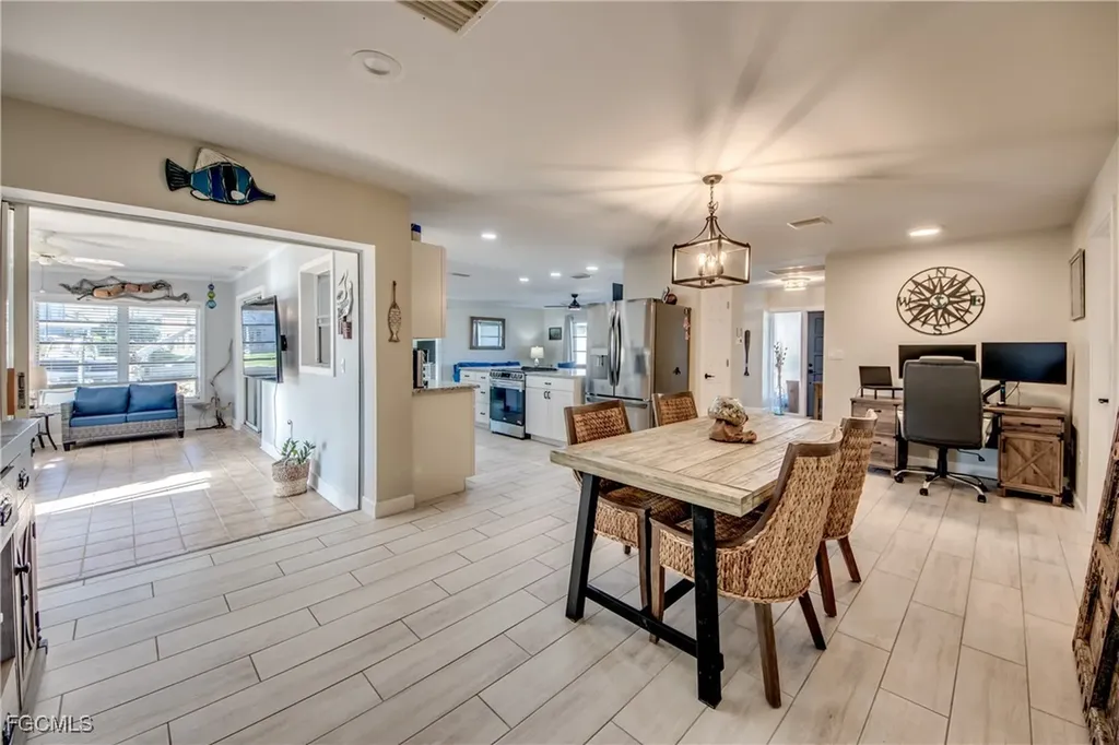 2292 Sapodilla Lane St. James City FL 33956